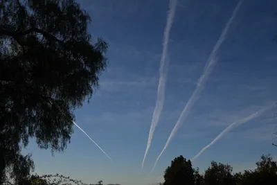 February 2023 - Airplane Trails